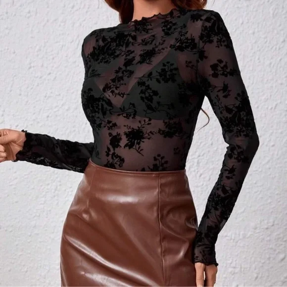 Black Floral Pattern Mesh Long Sleeve Fitted Sheer Shirt Stretchy - Picture 1 of 6